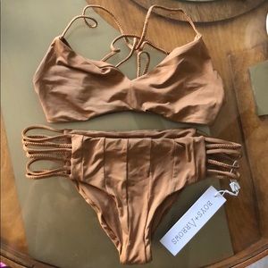 MOCHA/BRONZE BOYS + ARROWS BIKINI. NWT! Small.
